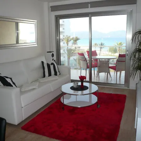 Modern With Stunning Sea View Apartman Cala Millor